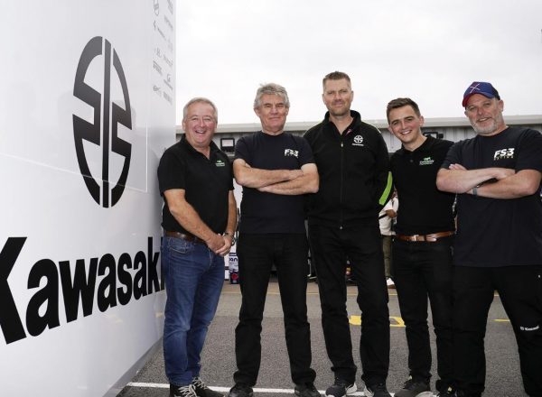 Completely Motorbikes announced as new title sponsor of FS-3 Racing Kawasaki