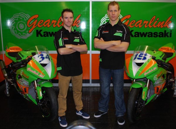 Chequered Flag For Gearlink Kawasaki