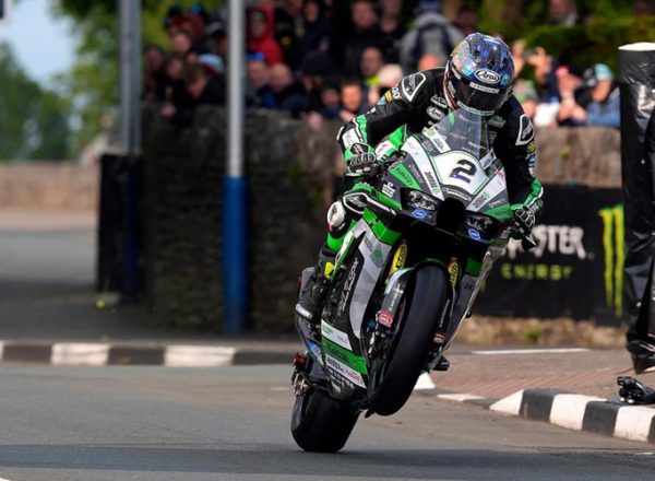 Kawasaki UK and David Johnson Remain For Third Consecutive Road Race Campaign
